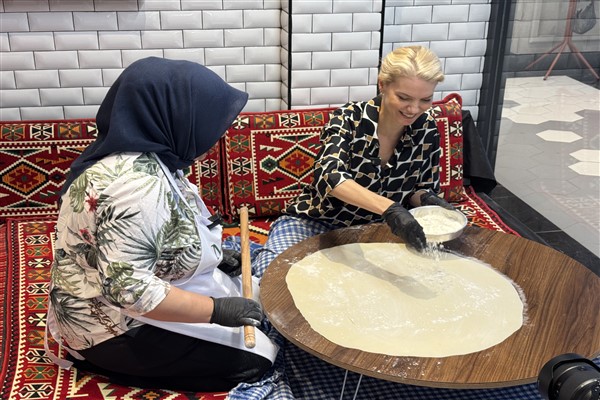 Pelin Çift, Mutfak Sanatları Merkezi’ni ziyaret etti