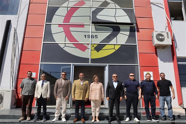 Başkan Ünlüce’den Eskişehirspor’a ziyaret