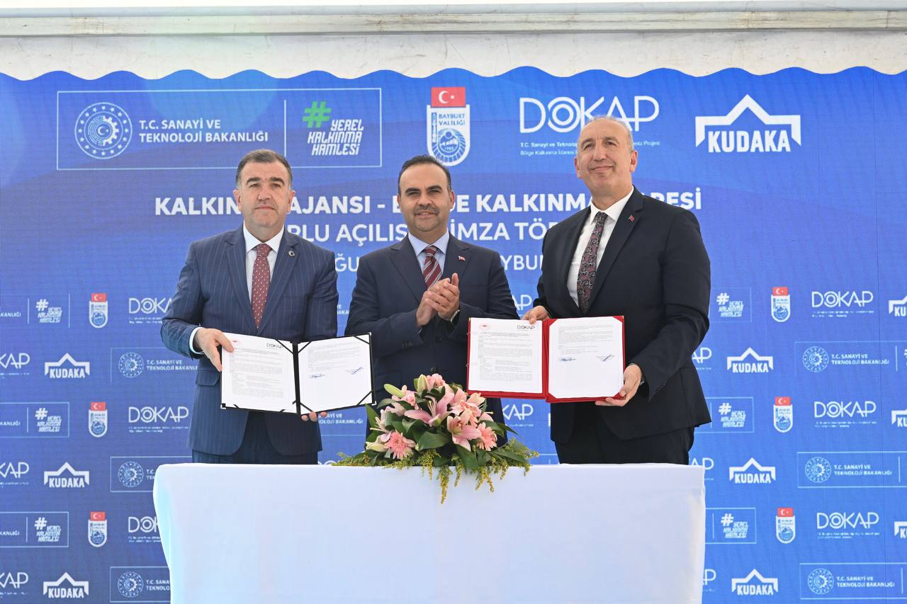 BAYBURT’TA TİCARET VE TURİZMİ GÜÇLENDİRECEK 8 YENİ PROJE DEVREYE ALINDI