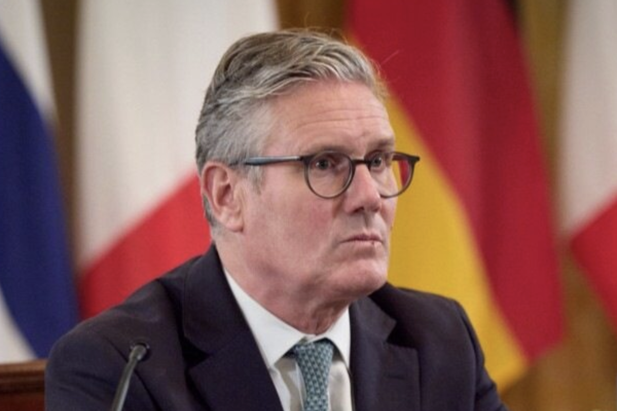 Starmer: Britanya, yenilenme ve gerileme arasında bir yol ayrımında