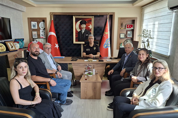 CHP Gemlik yönetimi ilk ziyaretini emniyete yaptı