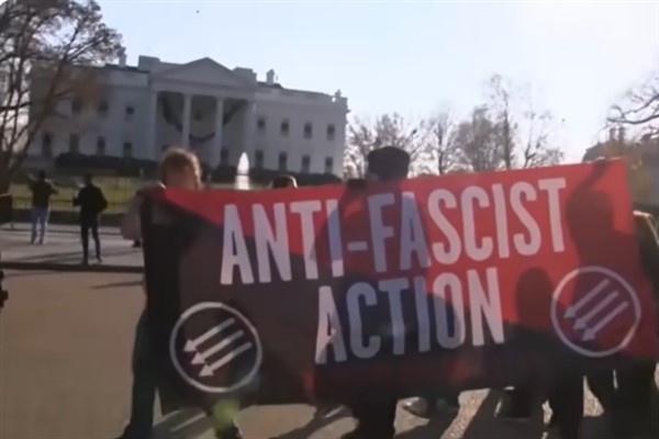 ABD’de Antifa, yeni yönergeyle yurt içi terör örgütü olarak tanımlandı