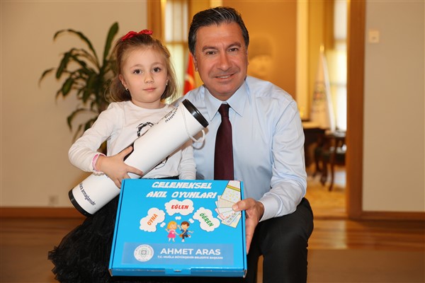 Büyükşehir, öğrencilere sağladığı desteği yüzde 70’in üzerinde artırdı