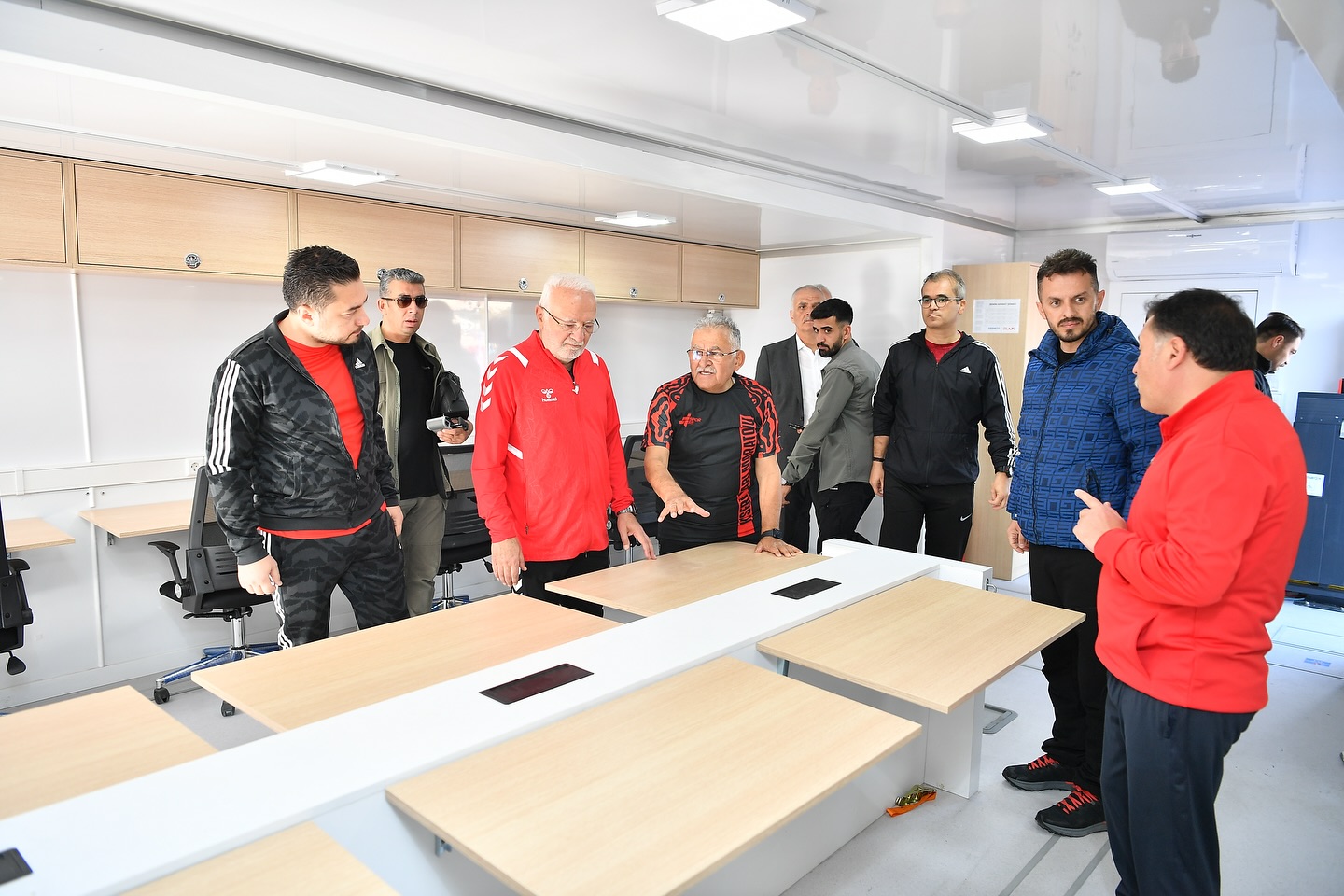 Başkan Büyükkılıç’tan dijital gençlik atağı