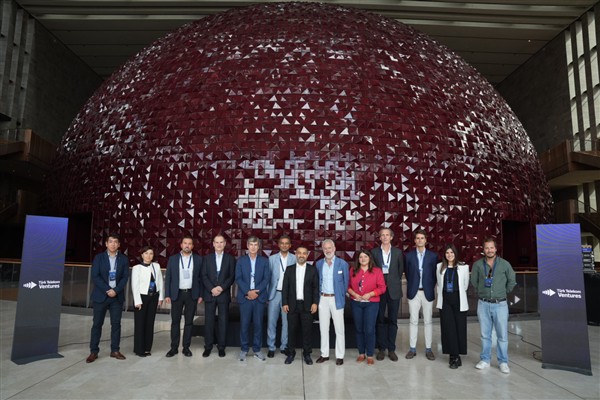 Türk Telekom Ventures geleceğin girişimlerini dünya sahnesine taşıyor