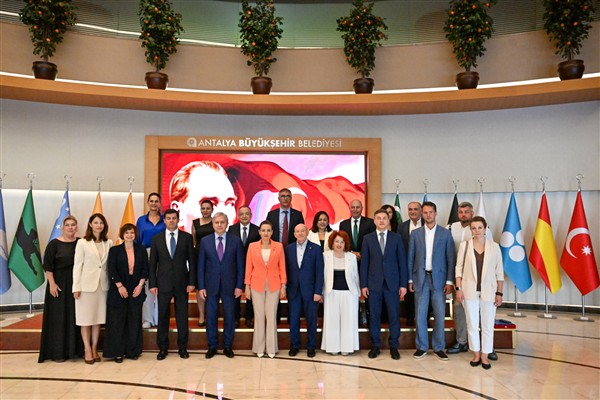 Moskova Hükümeti Bakanı’ndan Antalya Büyükşehir’e ziyaret