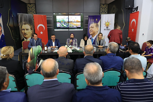 Yazmacı, 11 ilde iklim kanunu ve çevre politikalarını anlattı