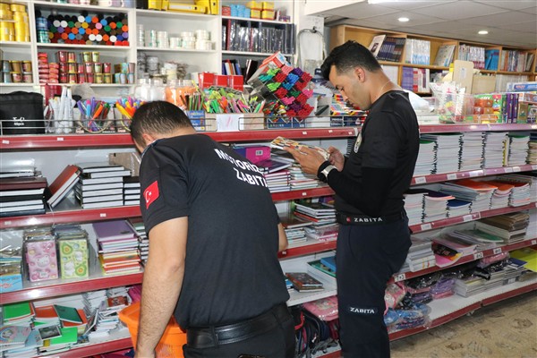 Haliliye’de zabıta ekiplerinden kırtasiyelerde denetim