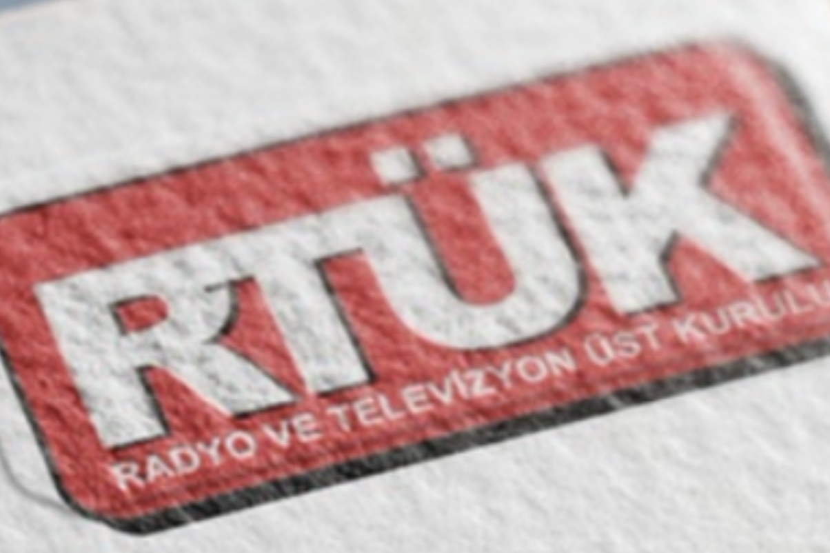 RTÜK, “Kızılcık Şerbeti” dizisi hakkında inceleme başlattı