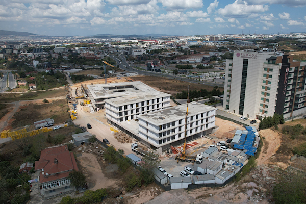 Çayırova’da projeler yerinde incelendi