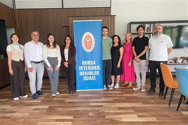Bursa Veteriner Hekimler Odası’ndan kuduz hastalığı farkındalık etkinliği