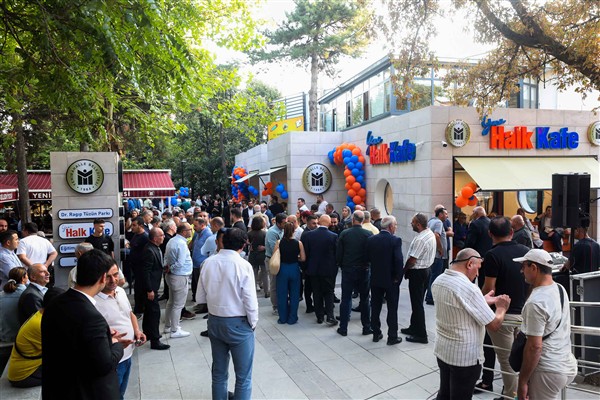 Yenimahalle’de Yeni Halk Kafe hizmete açıldı