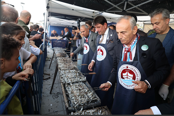 Küçükçekmece’de Trabzon Rüzgarı Festivali başladı