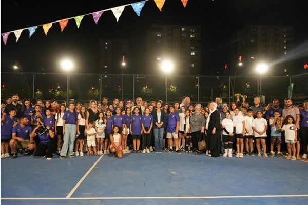 Kayapınar’da binlerce çocuk sporla buluştu