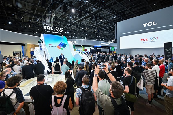 TCL Electronics, IFA 2025’te yeni ekran teknolojileri ve yapay zeka inovasyonları tanıttı