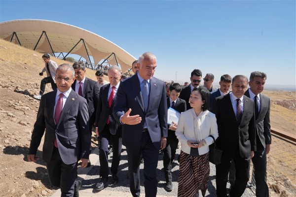 Bakan Ersoy: Bu mirası koruyarak geleceğe taşımak hepimizin sorumluluğudur