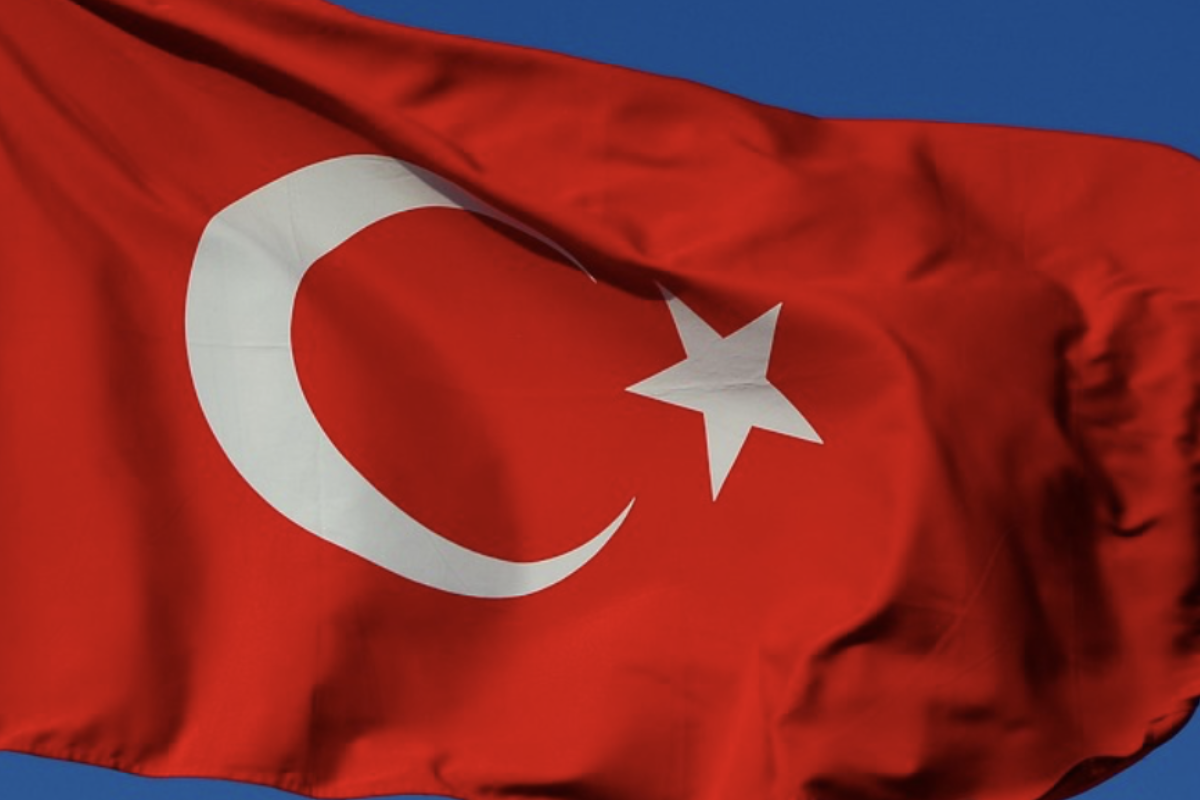 Siyasilerden Amilağ için taziye mesajı