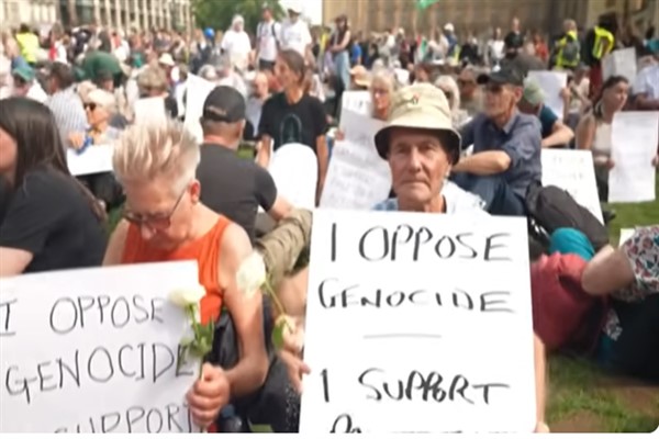 Londra’da Filistin Eylemi dayanışma mitinginde 500’e yakın kişi tutuklandı