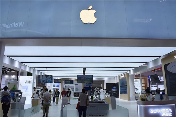 APPLE Başkan Yardımcısı: “Apple zinciri” Çin’siz olmaz