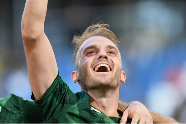 Bursaspor’un kaptanı 100’ler kulübünde