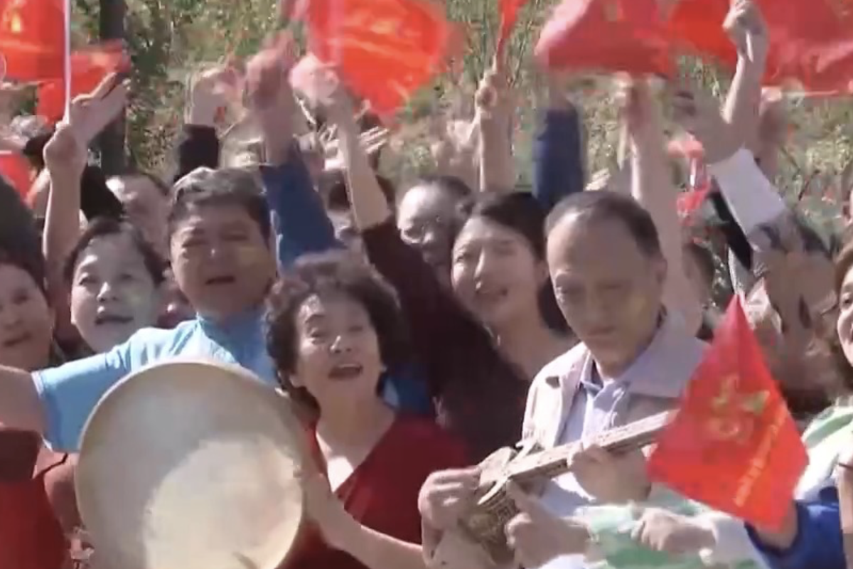 Xinjiang bölge halkından Xi’ye minnet: Daha güzel bir Xinjiang inşa edeceğiz