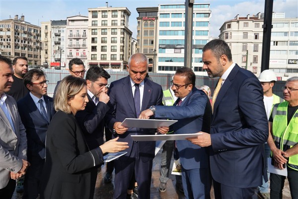 Bakan Ersoy: Sirkeci Garı’nı 2026 İstanbul Kültür Yolu Festivali’ne kadar tamamlayacağız