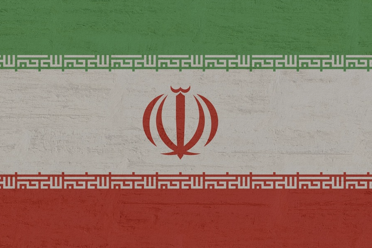 İran ve Küba Dışişleri Bakanları iş birliğini genişletme sözü verdi