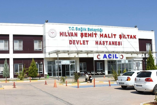 Hilvan Devlet Hastanesi’nde ilk ortopedi ameliyatı yapıldı