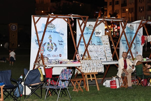 “Kütahya Yöresel Lezzetleri ve El Sanatları” stantları kuruldu