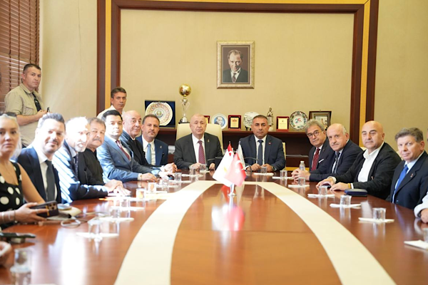 Zafer Partisi’nden Adana’ya ziyaret