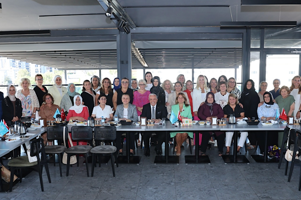 Özdemir’den  Nilüferli kadınlara dayanışma çağrısı