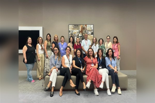 Sanovel’in ‘Cumhuriyetimizin 102. yılında, 102 Kız Çocuğuna Koçluk Projesi’ne yoğun ilgi