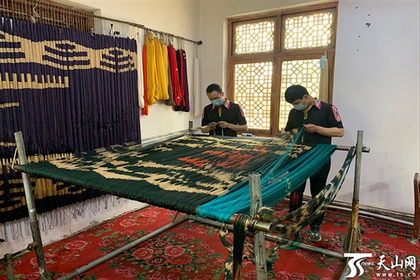 Hotan’da Atlas İpeği’nin dünü ve bugünü