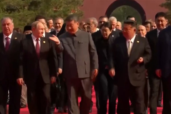 Putin ve Kim Jong Un, Çin’in Pekin’deki ”Zafer Günü” etkinliğine katıldı