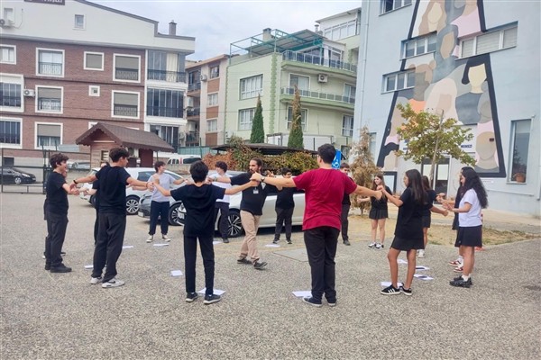 İzmir’de lise öğrencileri için farkındalık çalışması
