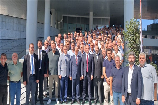 Başkan Bozbey: Esnaf ayakta kalmazsa kent ekonomisi çöker