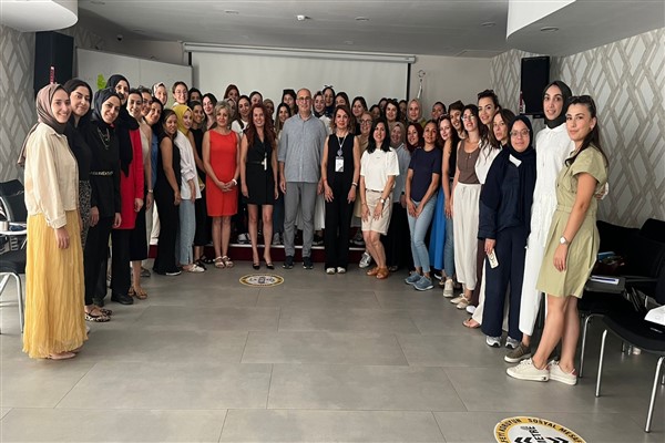 Alanya Belediyesi, Çocuk Akademileri hizmet içi eğitim programı tamamlandı