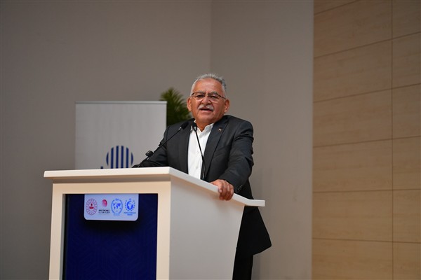 Başkan Büyükkılıç: Bizim gençleri korumamız lazım