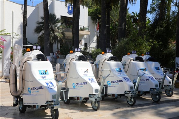 Bodrum’da yeni nesil elektrikli yol süpürme araçları hizmete girdi
