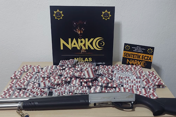 Muğla’da 3 kişi uyuşturucu ve ruhsatsız silahla yakalandı