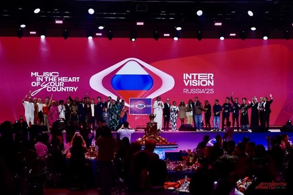 Doğu Avrupa’nın Eurovision’ı ”Intervision” global formatta geri dönüyor