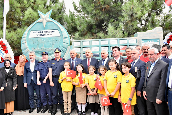 Trabzon’da Şehitler Anıtı açıldı