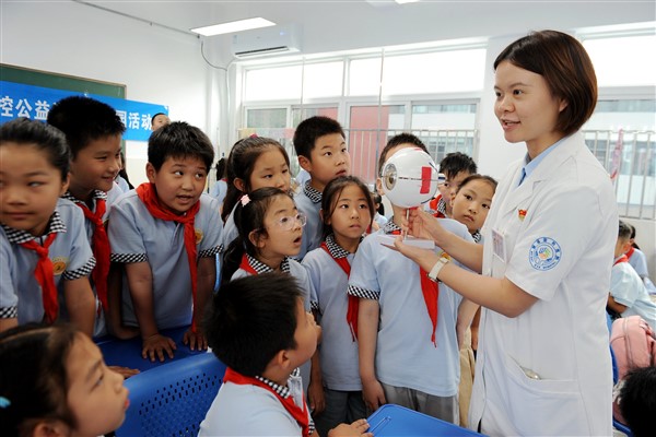 Çin’in temel eğitimi, yüksek gelirli ülkeler seviyesine ulaştı