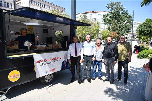 Keşan Belediyesi’nden lokma ikramı