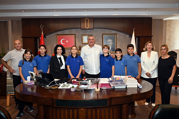 Öğrenciler Yalova’nın endemik bitkilerini koruyor