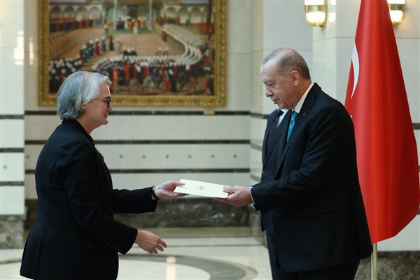 Cumhurbaşkanı Erdoğan, Avustralya Büyükelçisi Sally-Anne Vincent’ı kabul etti