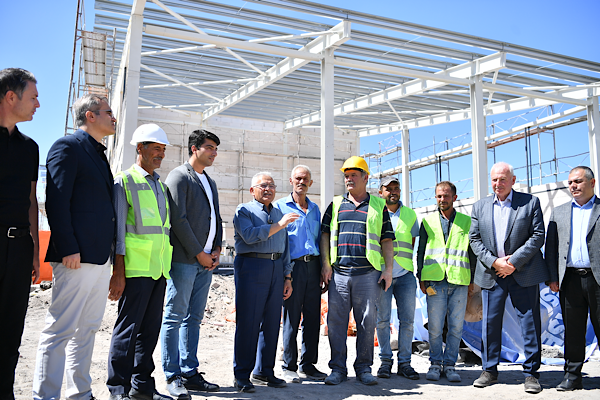 Başkan Büyükkılıç, Eğribucak’taki yeni itfaiye binasını inceledi