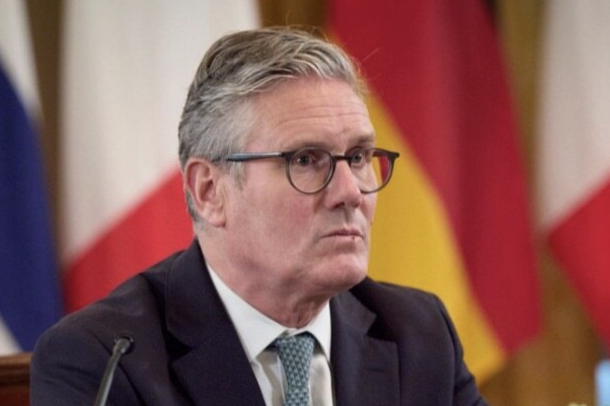 Starmer: Milyonlarca hasta hayat kurtarıcı tedavilere daha hızlı ulaşıyor