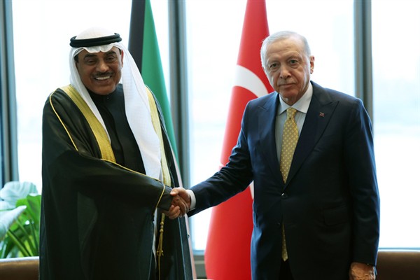 Cumhurbaşkanı Erdoğan, Kuveyt Veliaht Prensi Şeyh al Sabah ile görüştü