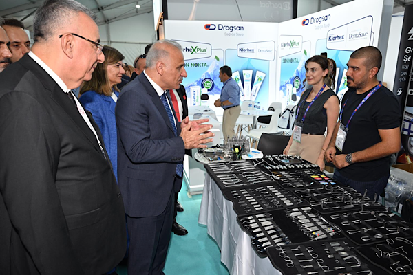 Diyarbakır’da 28. Uluslararası Diş Hekimliği Kongresi başladı